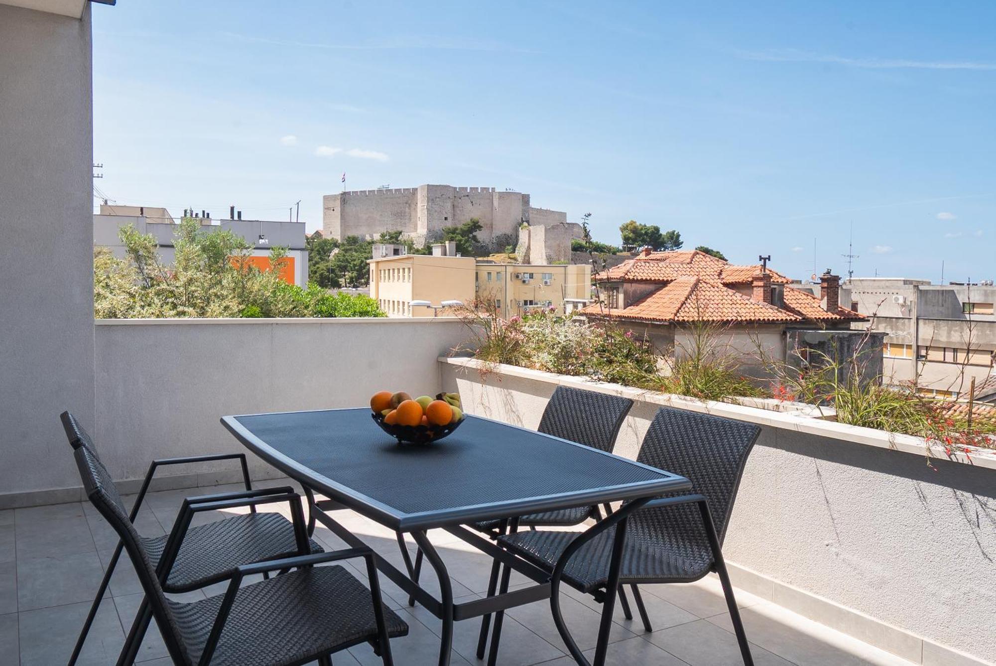 Apartman Miriam Sibenik Exterior photo