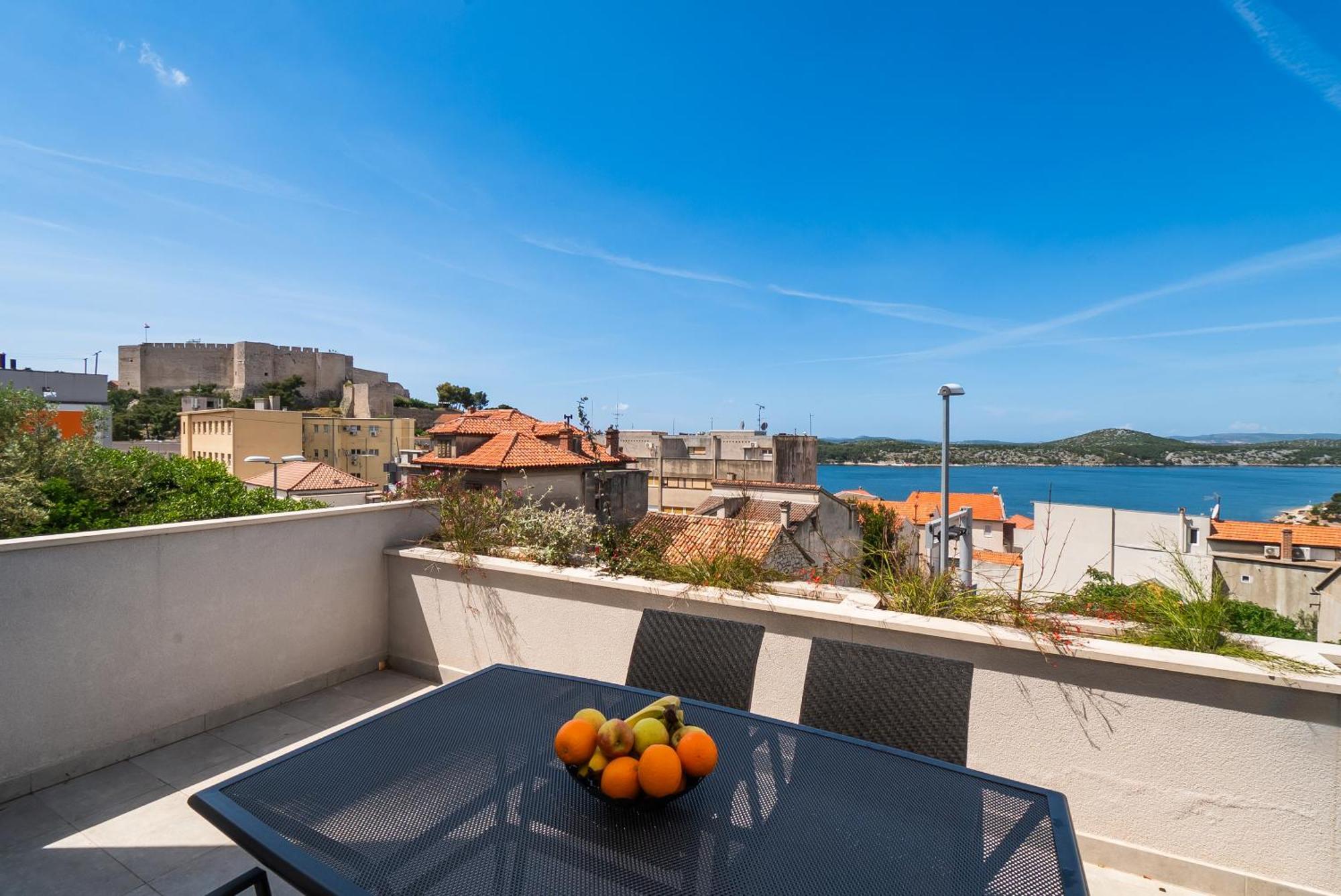 Apartman Miriam Sibenik Exterior photo