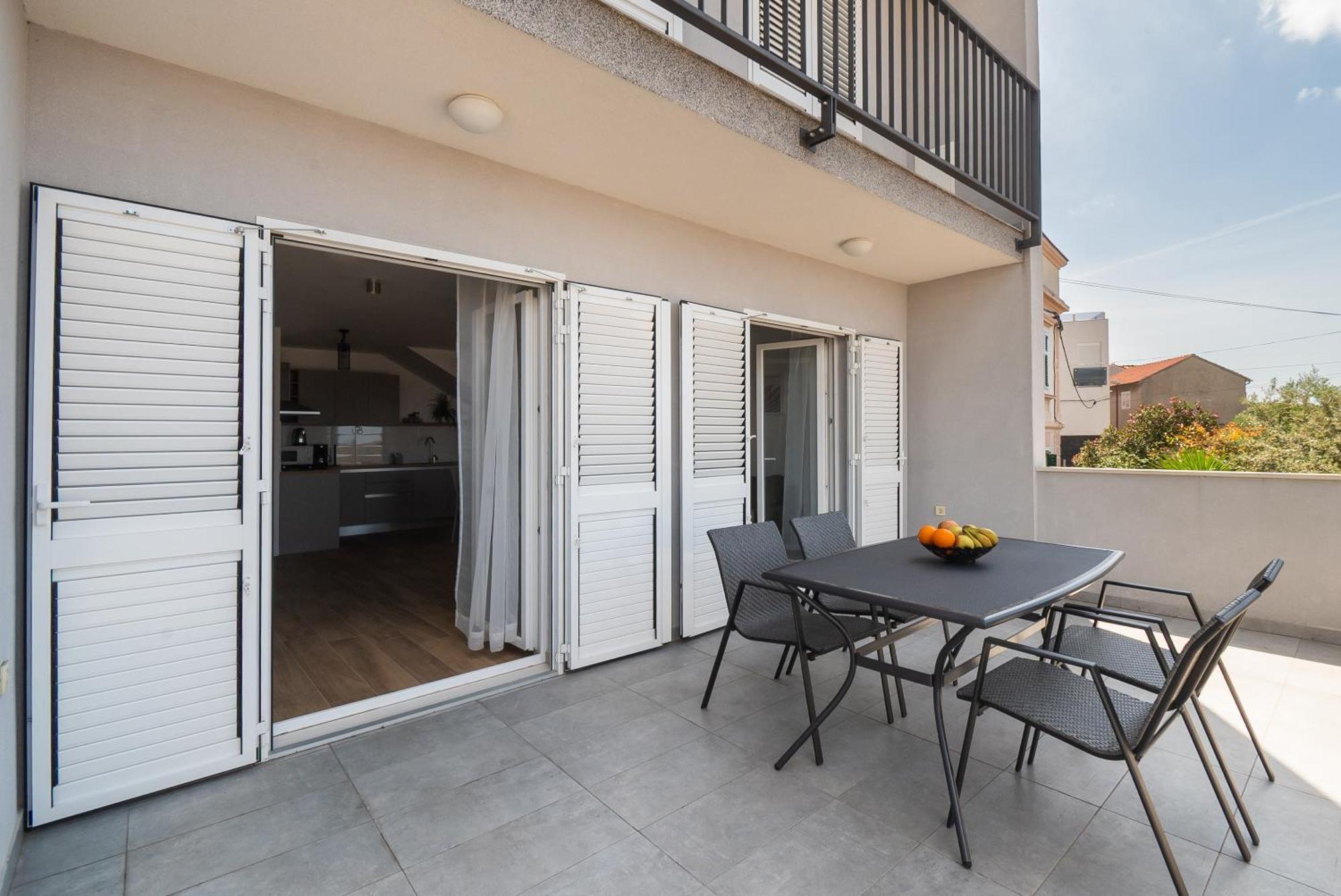 Apartman Miriam Sibenik Exterior photo